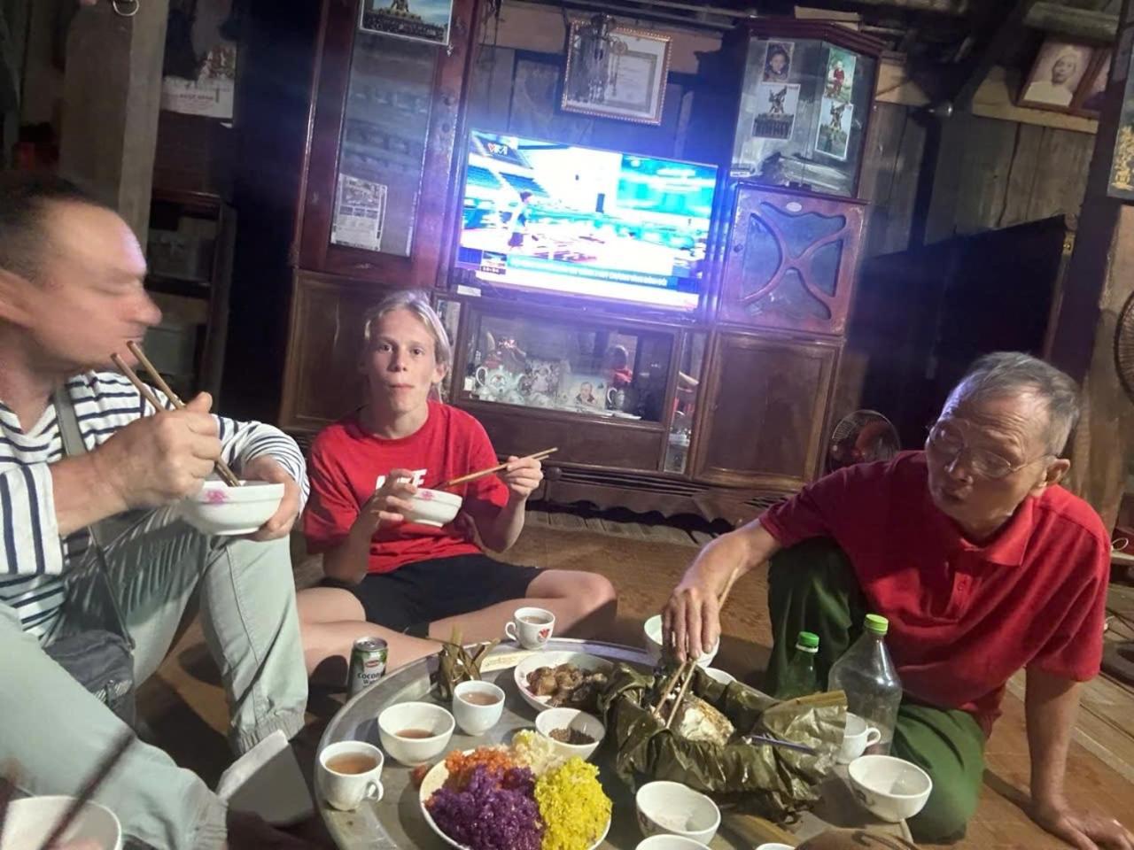 מאי צ'או Peaceful Maichau Homestay מראה חיצוני תמונה